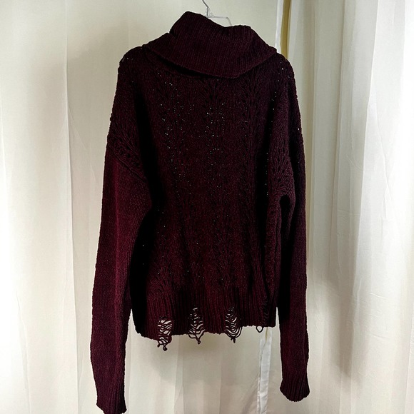 Buckle Chenille Burgundy Turtleneck Sweater size Medium oversized - Picture 7 of 10